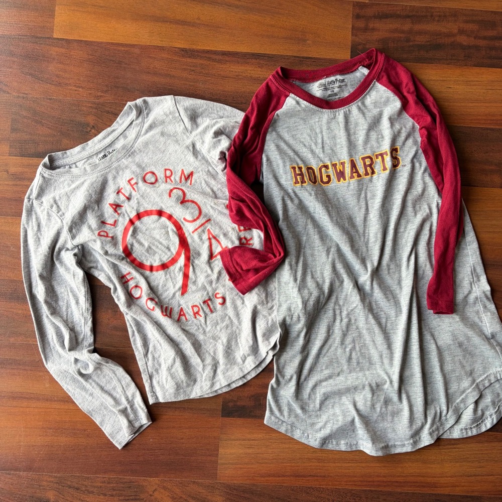 Harry Potter Kids Shirt Set Platform 9 3/4 Grey & Hogwarts Raglan‎ Maroon 7/8